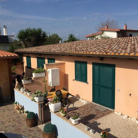 Aquila Di Mare Villa Fiumicino Luaran gambar